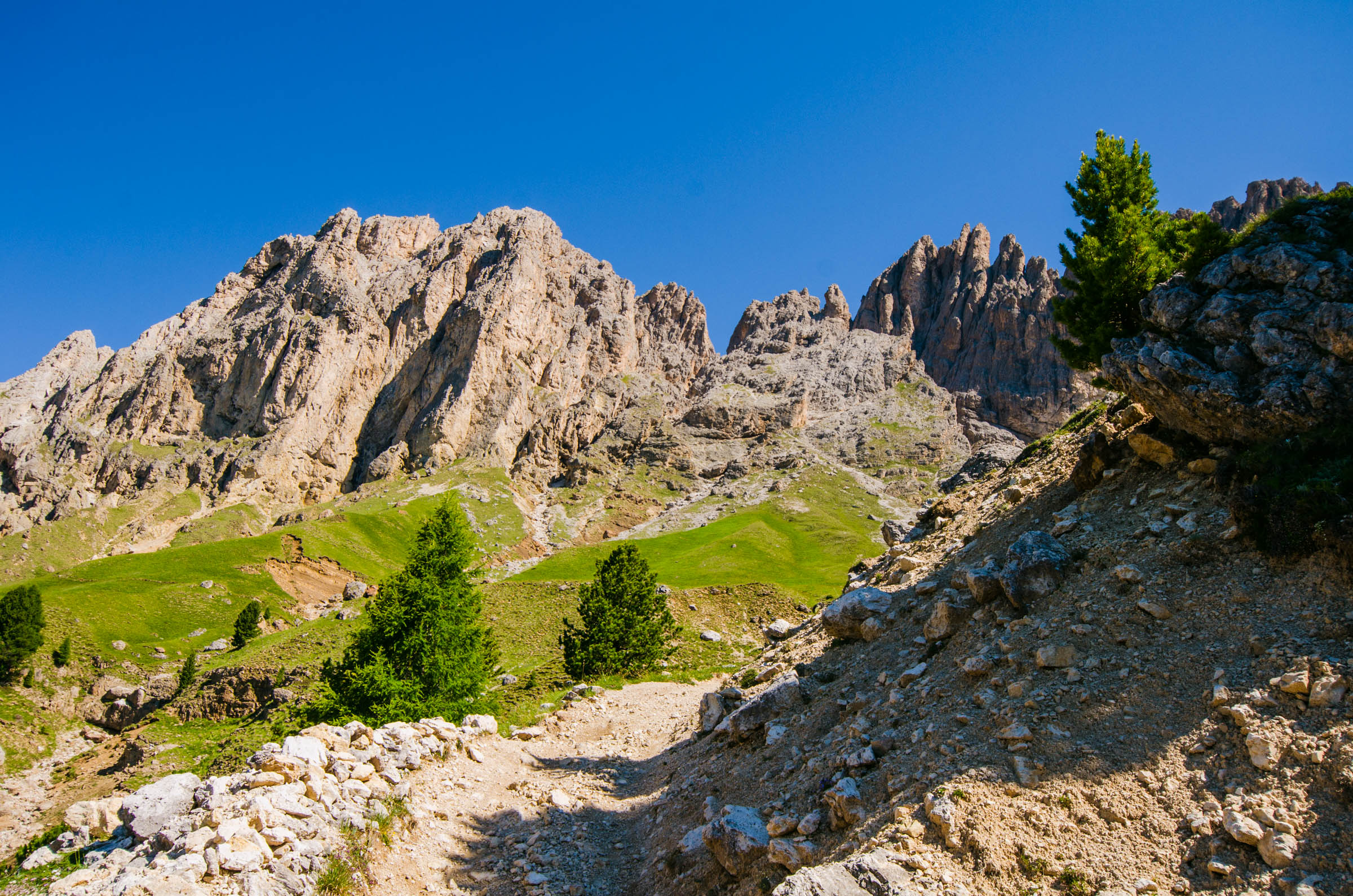 Looking up at the rocky Sassopiatto