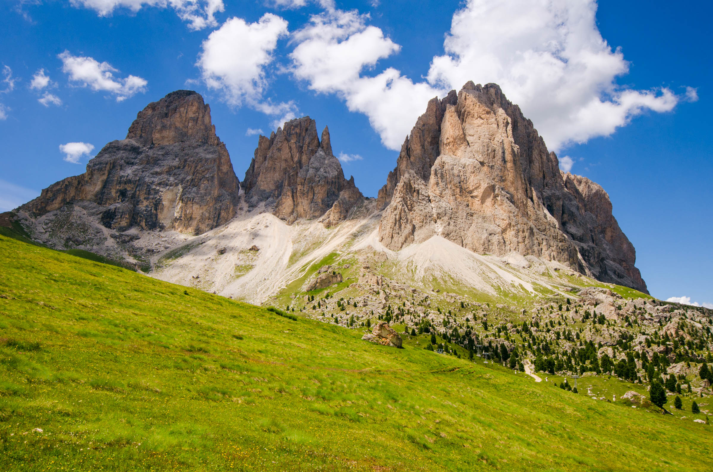 Looking back up at the Sassopiatto